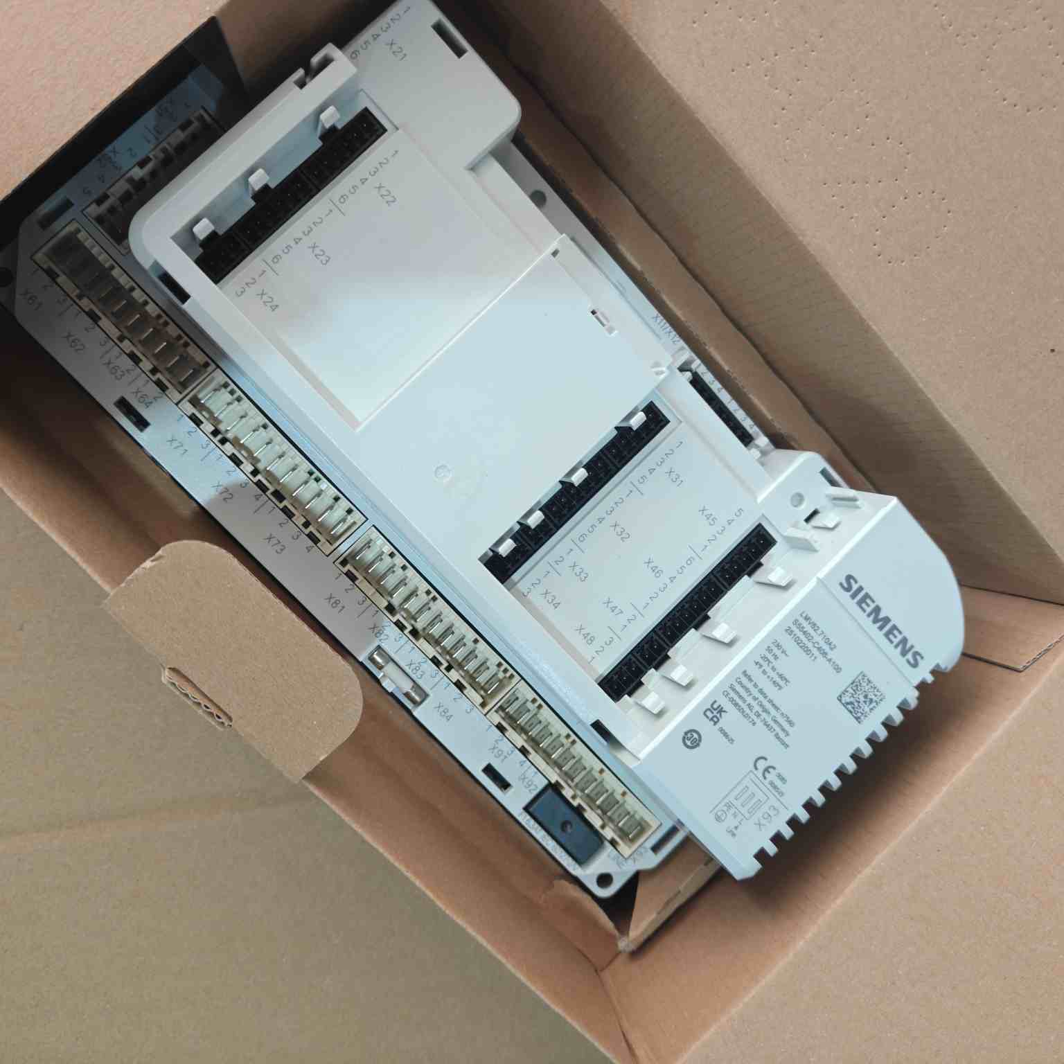 LMV62.710A2 - View 2
