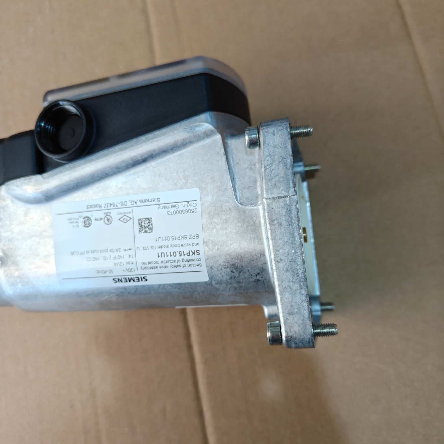 SKP15.011U1 - View 6