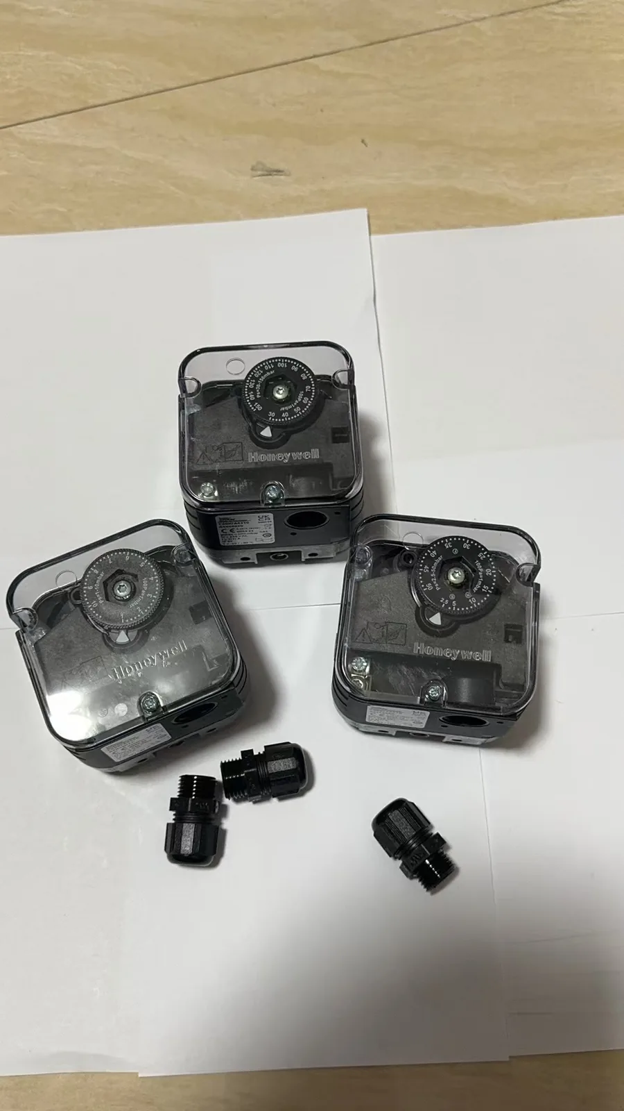 C6097A4110B/U Gas Pressure Switch with Manual Reset Option
