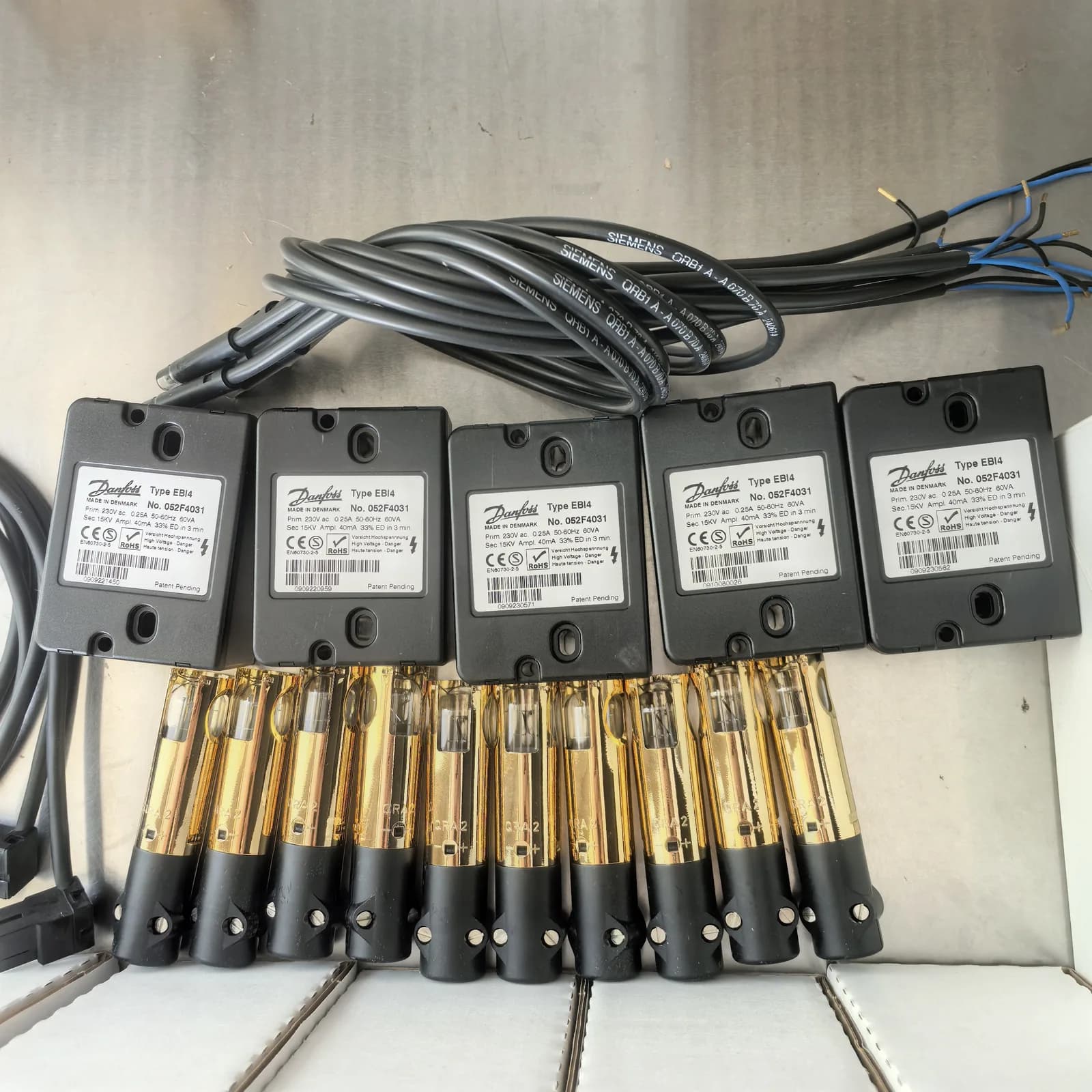 C7027A1031U UV Flame Sensor for Industrial Combustion Monitoring
