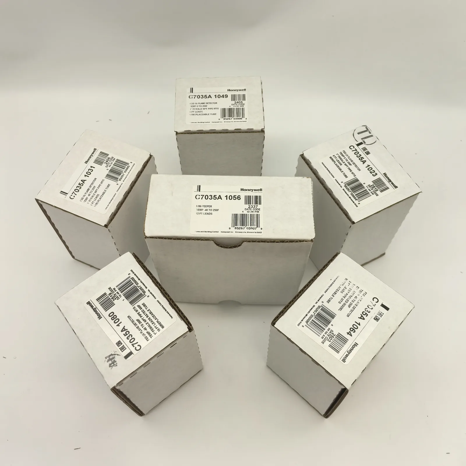 C7035A1049U UV Flame Sensor with Standard Lead Length