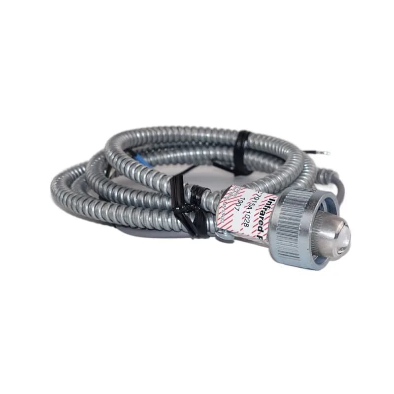 C7915A1028/U Industrial Photoelectric Sensor for Burner Supervision - View 1