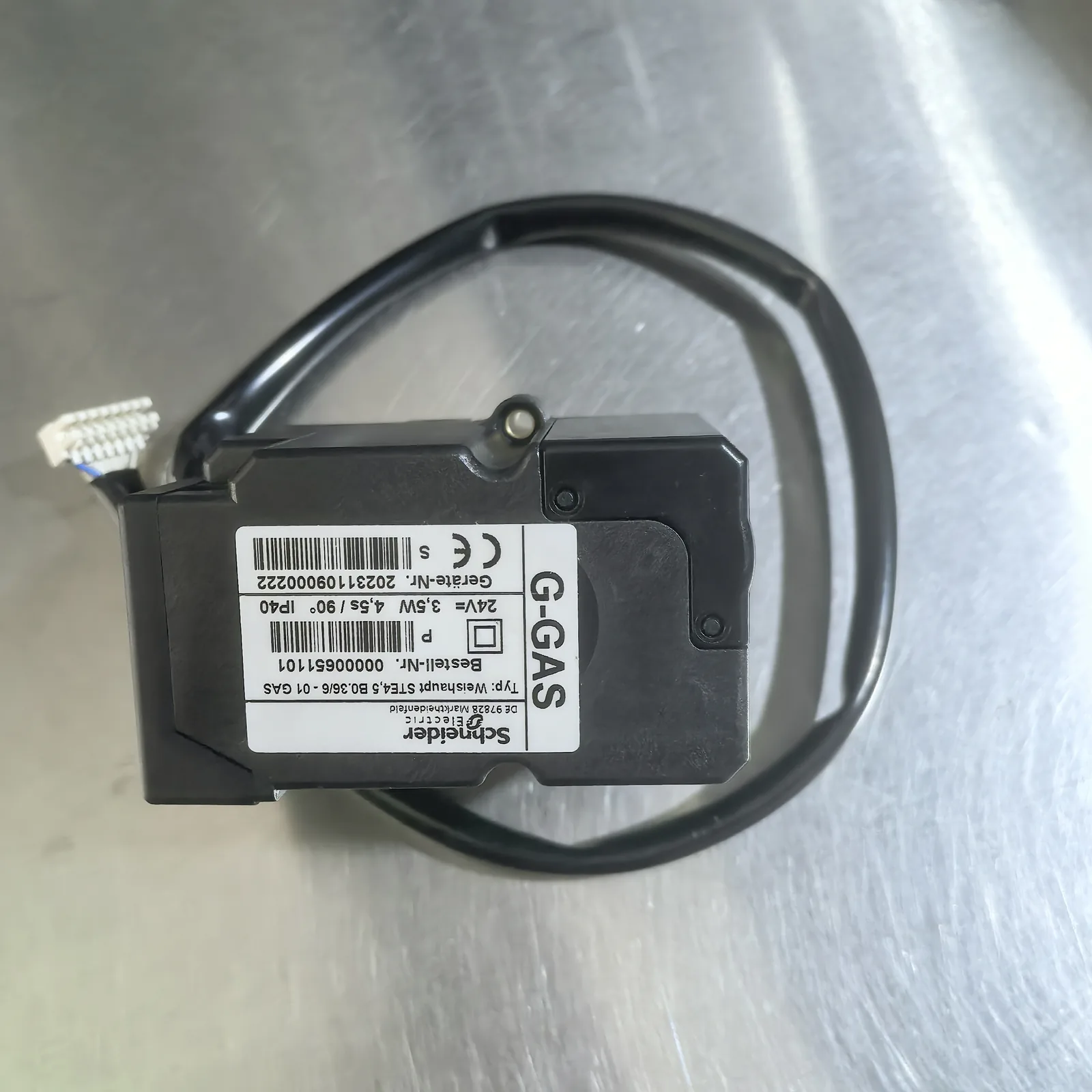 R8001C6001/U SLATE™ Fuel Air Ratio Control Module - View 1