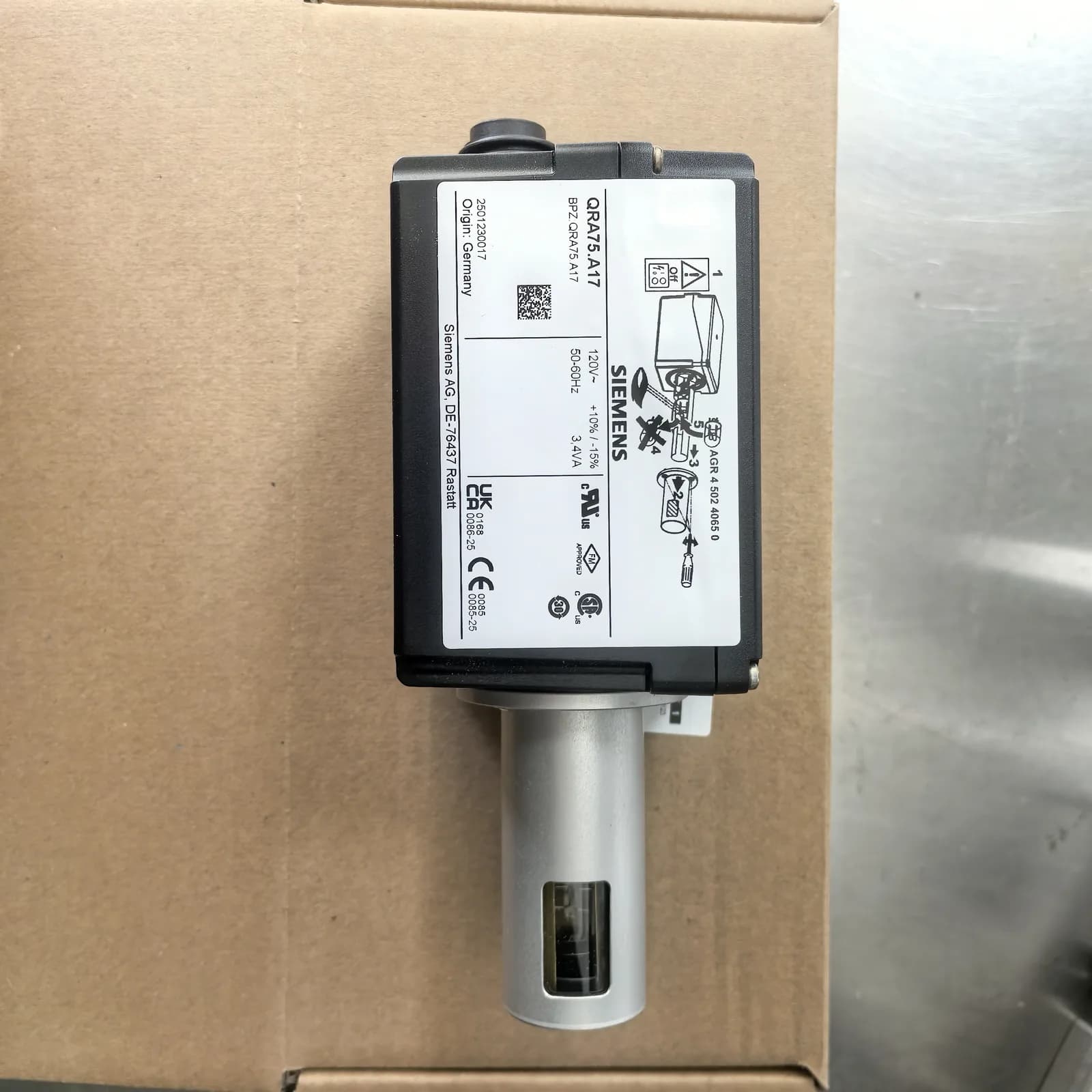 RM7850A1019/U 7800 Series Industrial Burner Sequencing Module - View 1