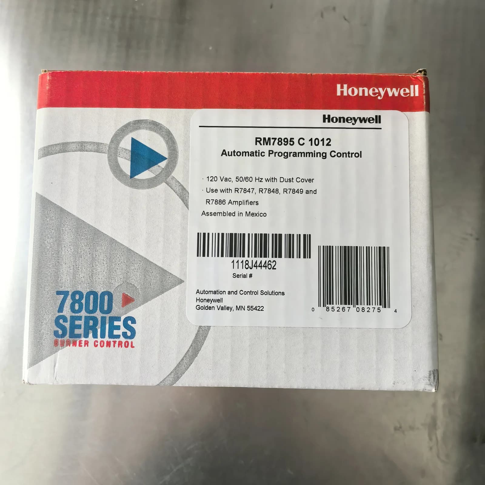 RM7895C1012/U 7800 Series Multi‑Function Burner Control Unit - View 1