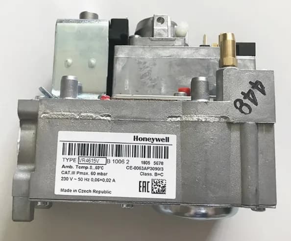 VR4615VB1006 Gas Solenoid Valve - View 1