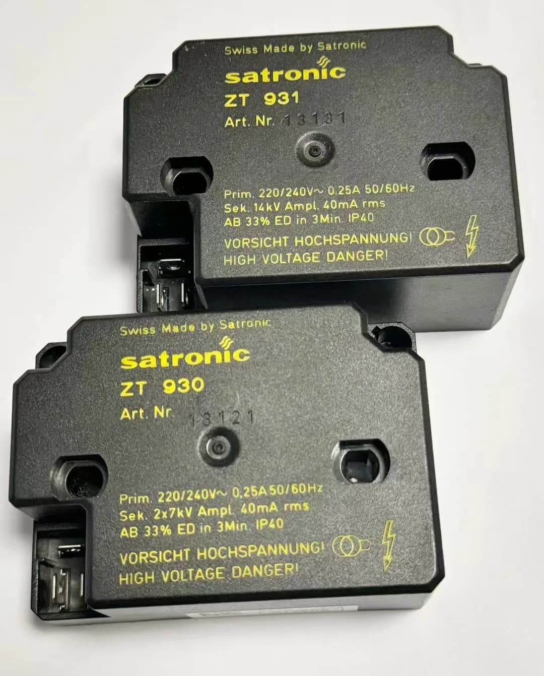 ZT931 Ignition Transformer - View 1