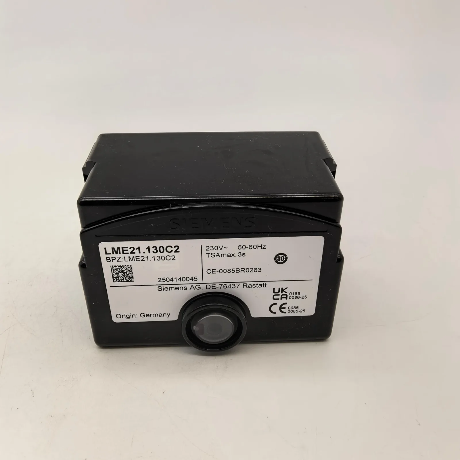 LME11/22... Series Burner Control