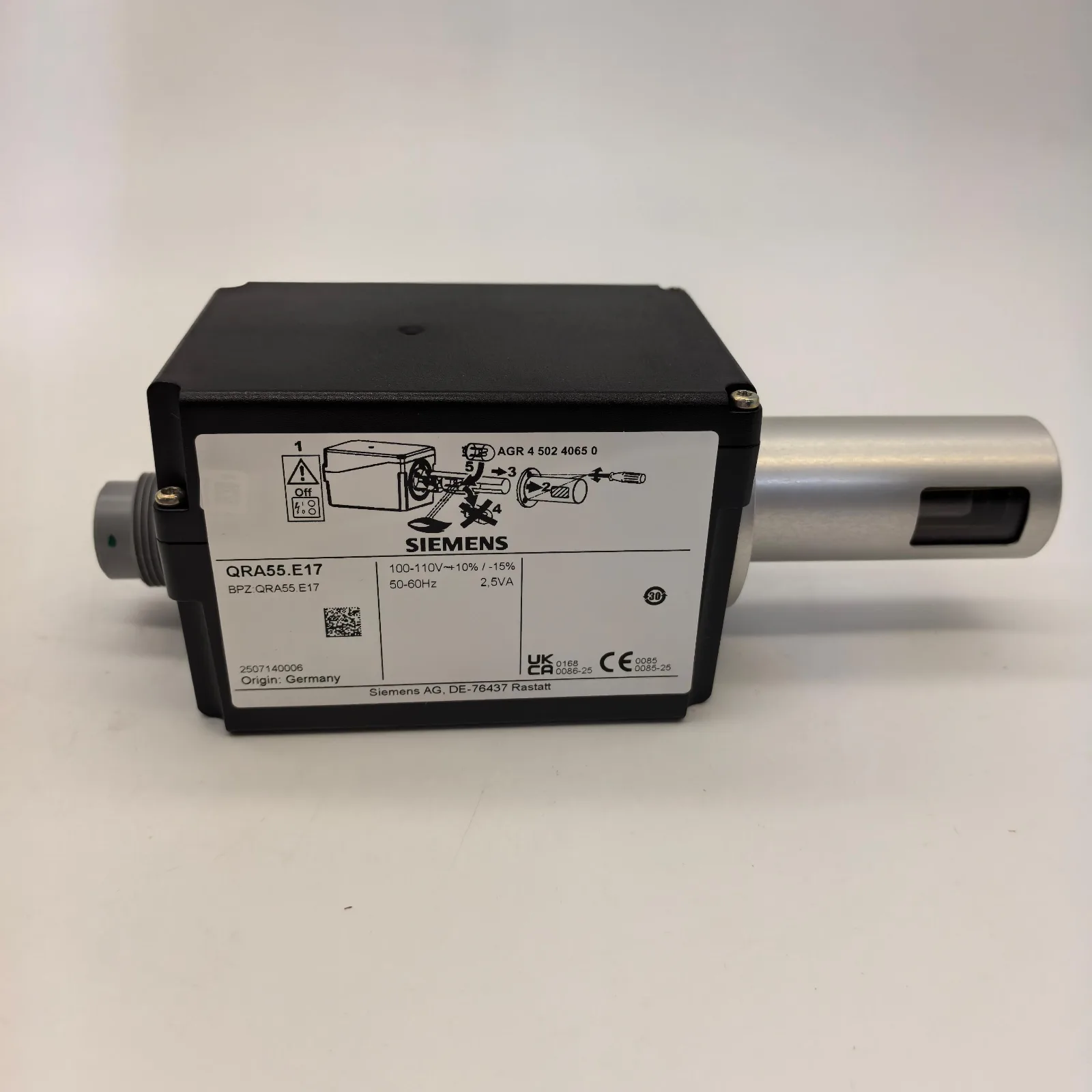 QRA55 flame detector - View 1